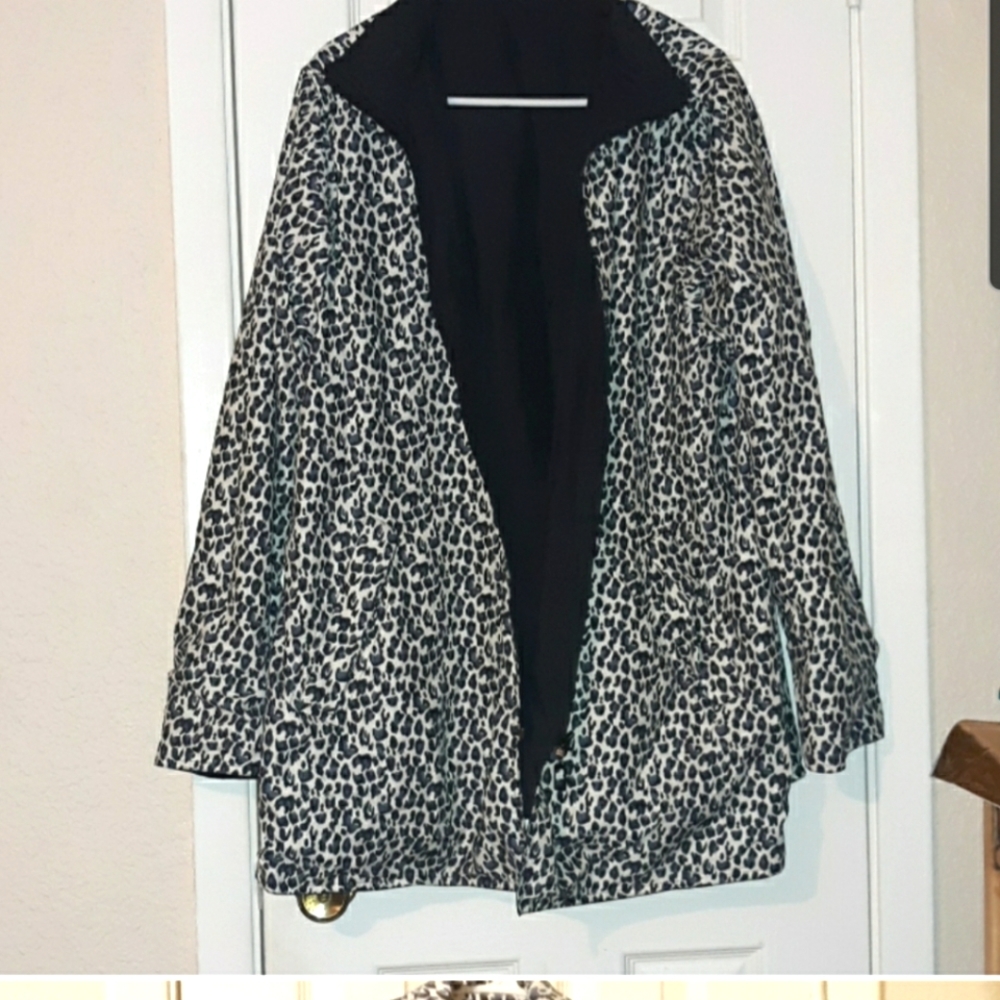 Reversible plus size jacket - Picture 2 of 2